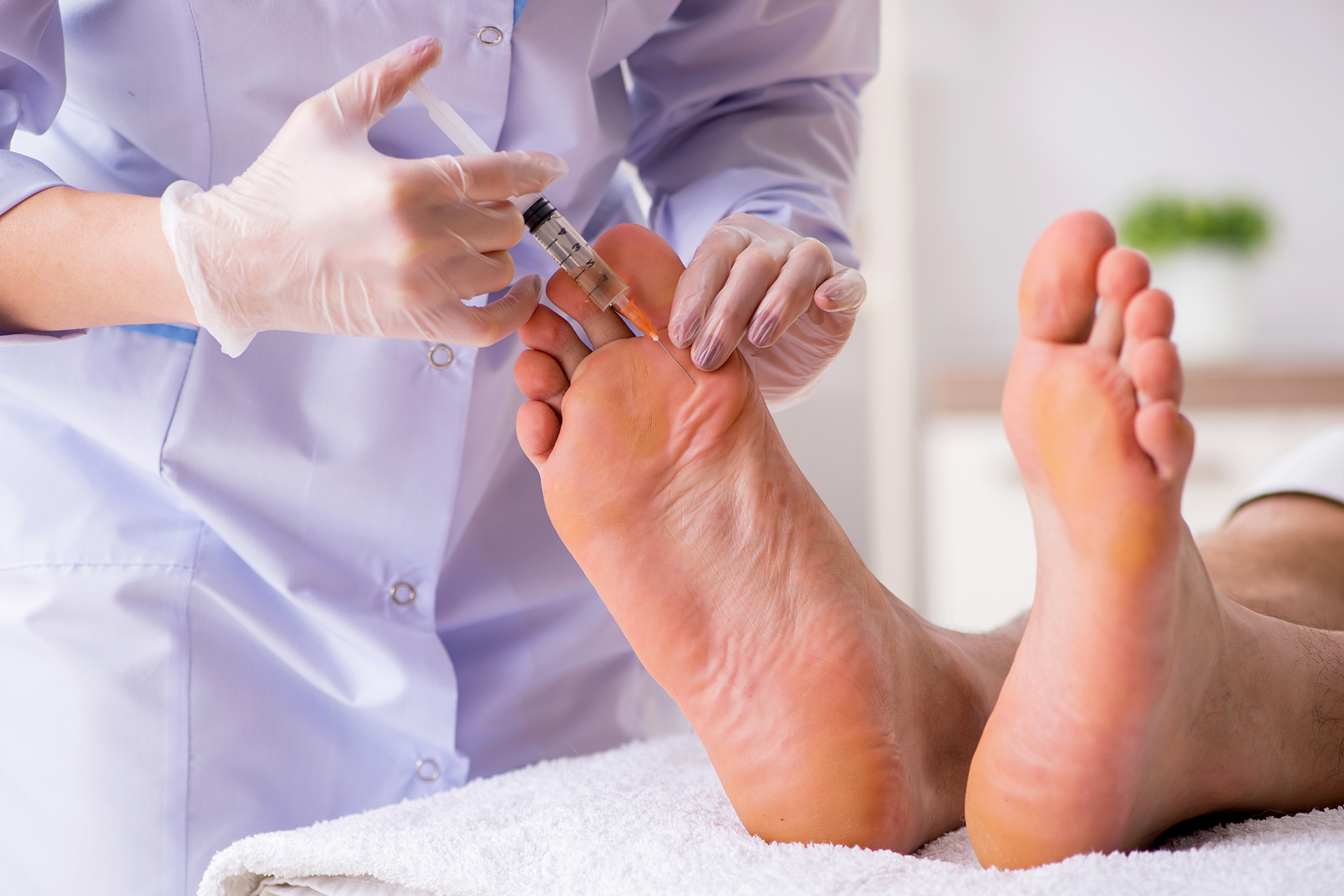 Taub Podiatry | Gout, Corns   Calluses and Wound Care Non-Healing Wound and Ulcer